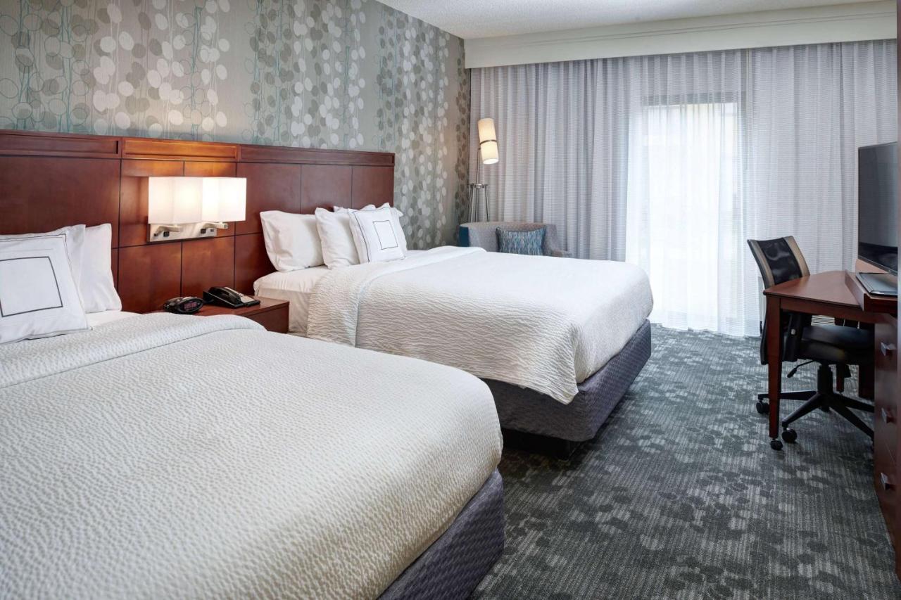 Sonesta Select Milwaukee